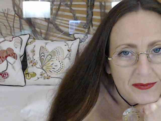 Lora8888 webcam