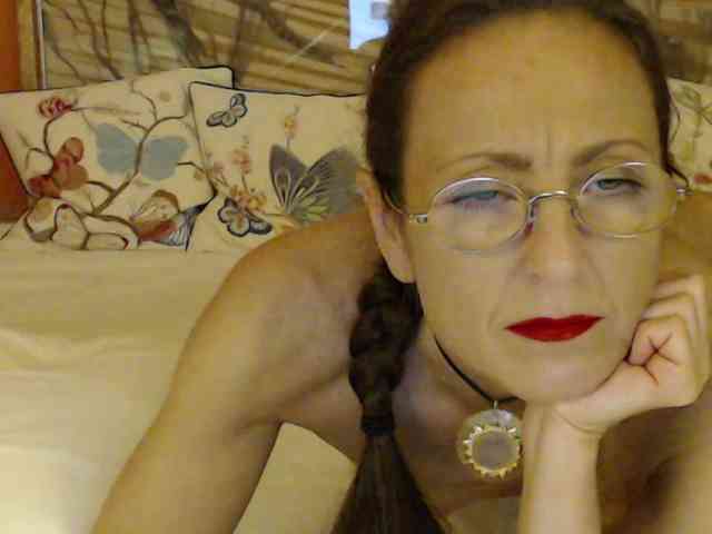 Lora8888 webcam