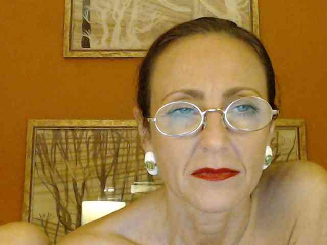 Lora8888 webcam