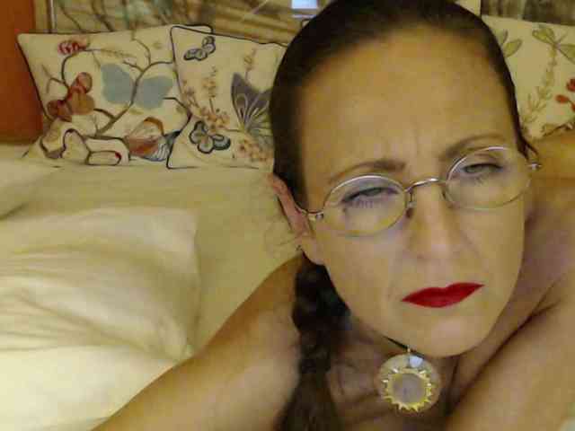 Lora8888 webcam