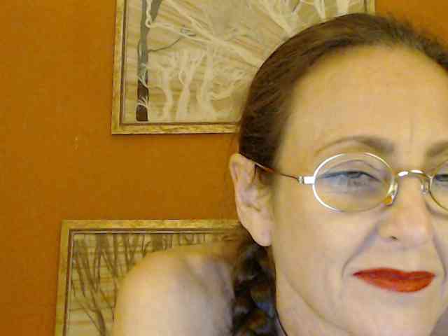 Lora8888 webcam