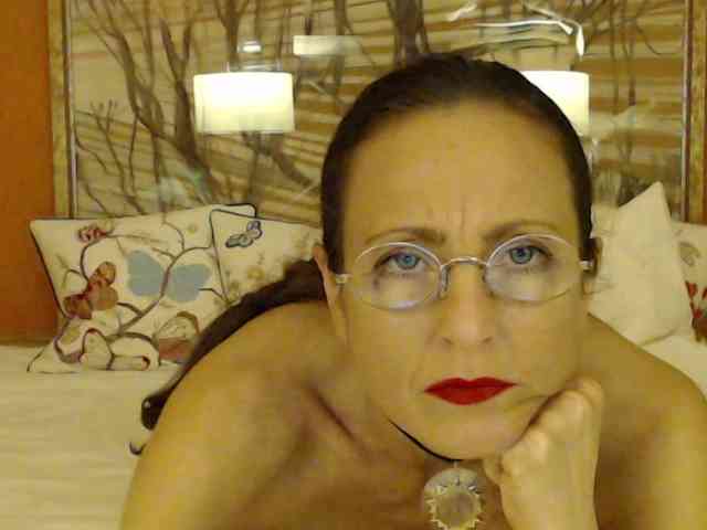 Lora8888 webcam