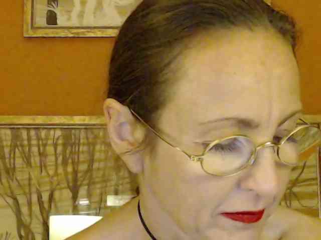 Lora8888 webcam