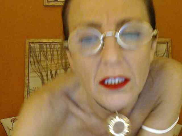 Lora8888 webcam