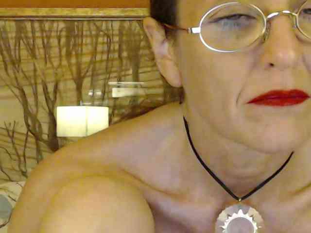 Lora8888 webcam