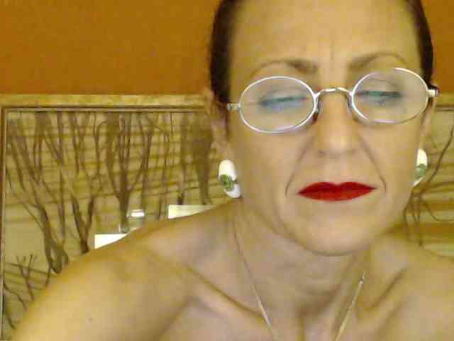 Lora8888 webcam