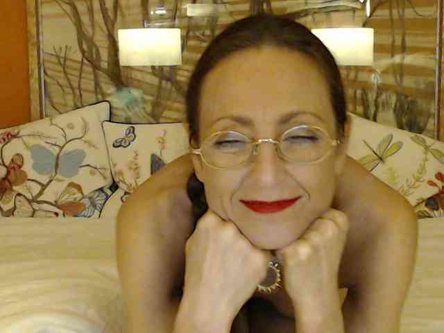 Lora8888 webcam