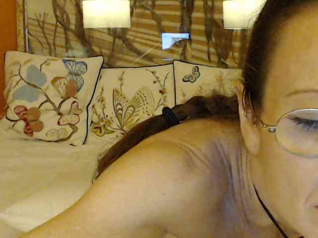 Lora8888 webcam