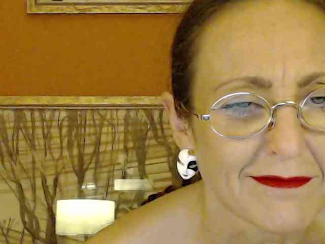 Lora8888 webcam