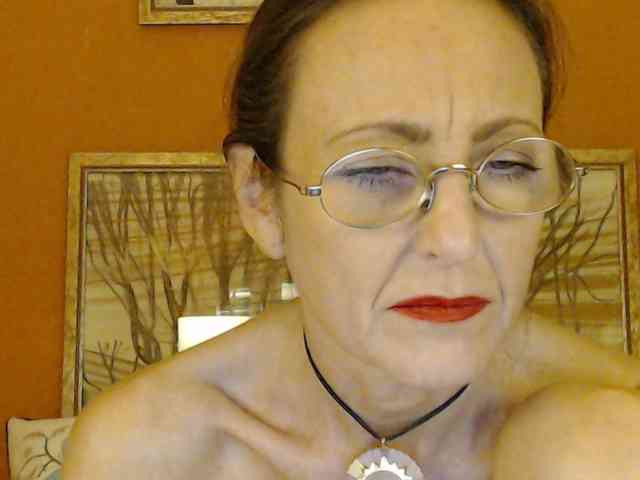 Lora8888 webcam