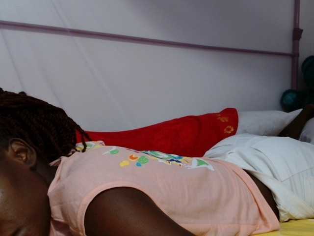 Zawadi95 live cam on BongaCams