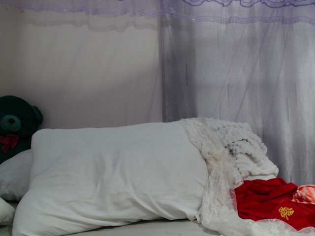 Zawadi95 live cam on BongaCams