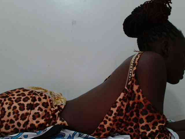 Zawadi95 webcam