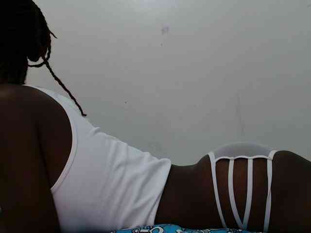 Zawadi95 webcam