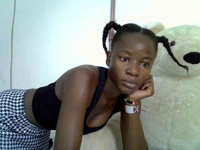 Zawadi95 webcam