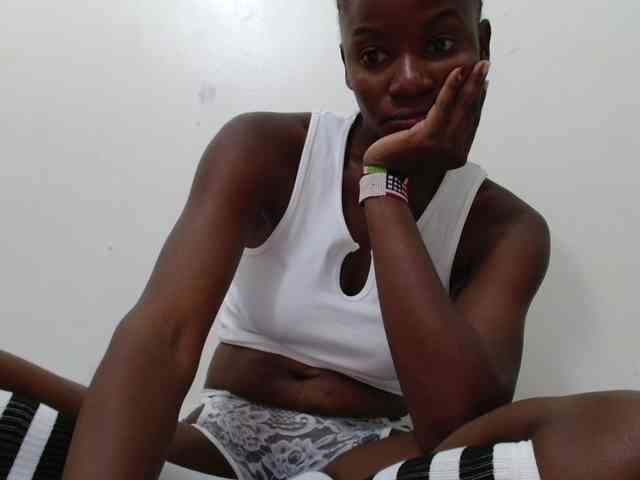 Zawadi95 webcam