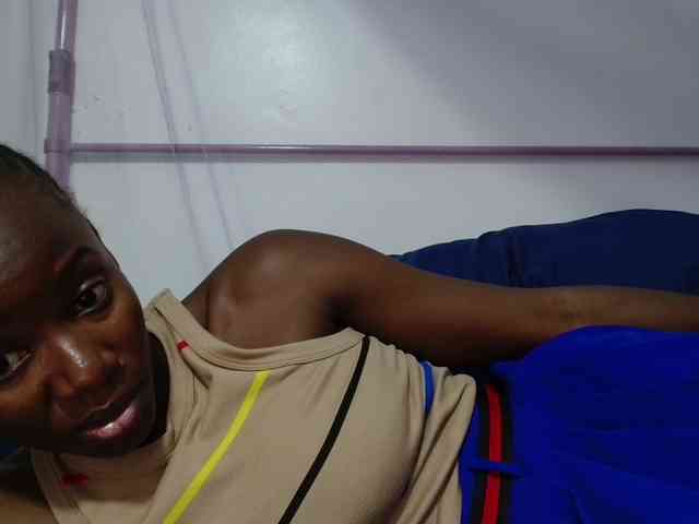 Zawadi95 webcam