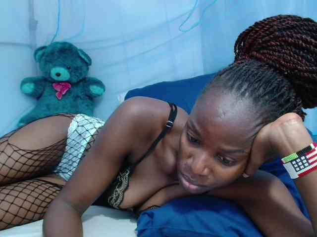 Zawadi95 webcam