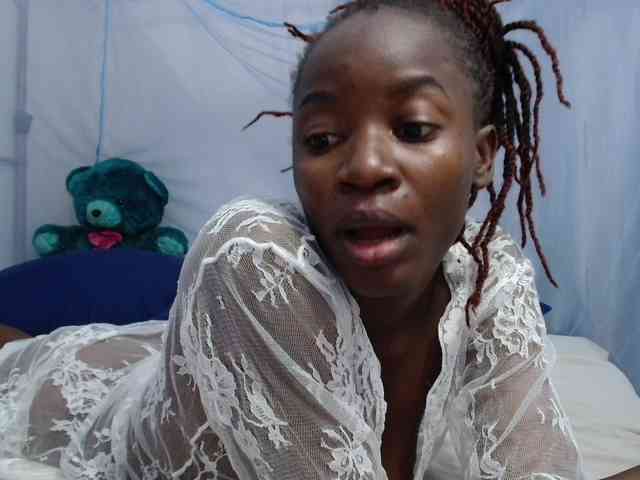 Zawadi95 webcam