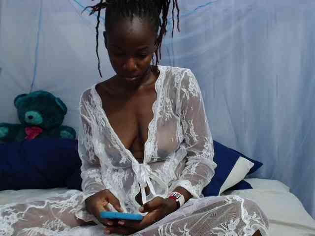 Zawadi95 webcam