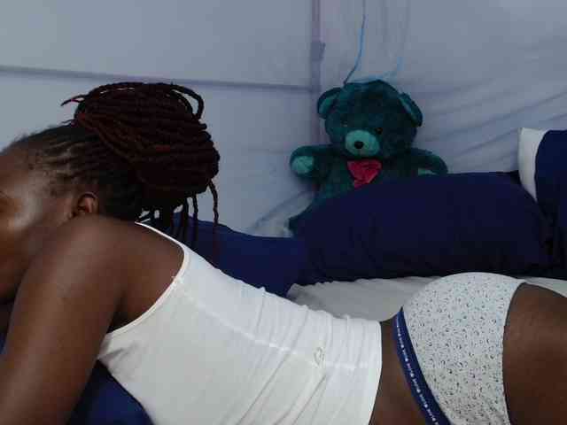 Zawadi95 webcam