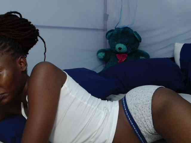 Zawadi95 webcam