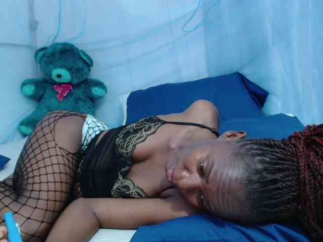Zawadi95 webcam
