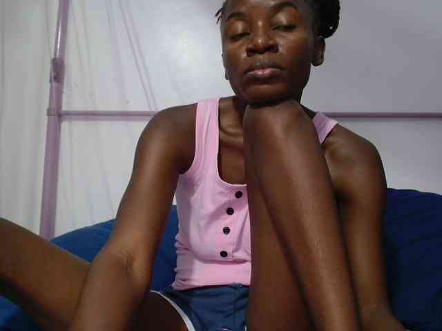 Zawadi95 webcam