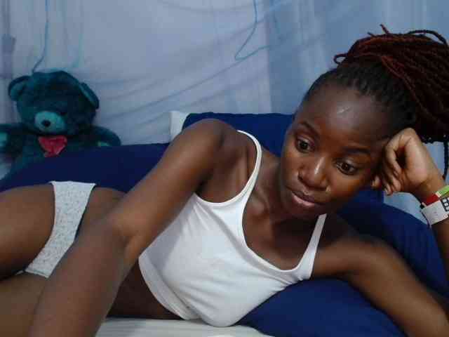 Zawadi95 webcam