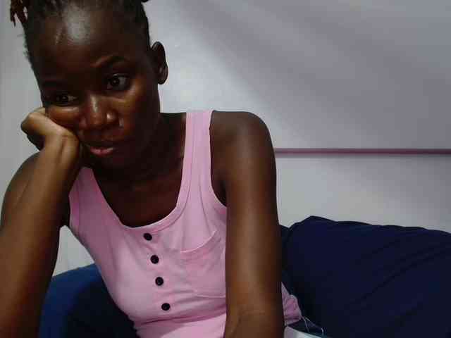 Zawadi95 webcam