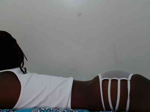 Zawadi95 webcam