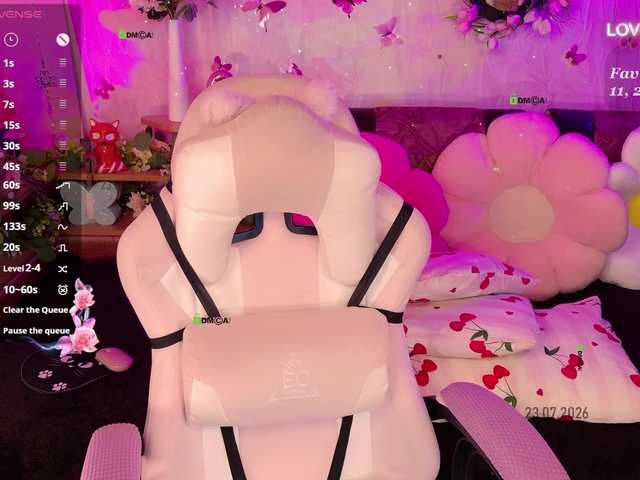 MILENAme live cam on BongaCams