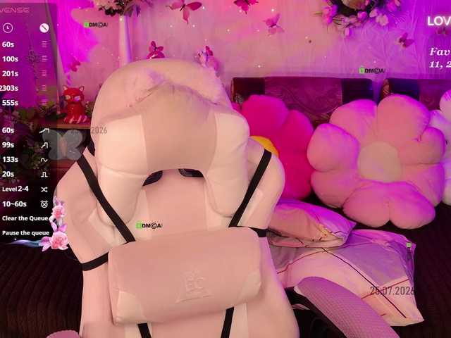MILENAme live cam on BongaCams