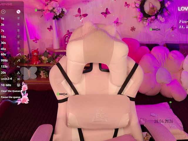 MILENAme live cam on BongaCams