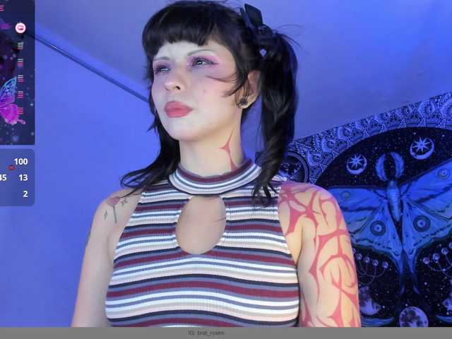 YourRosenrot live cam on BongaCams