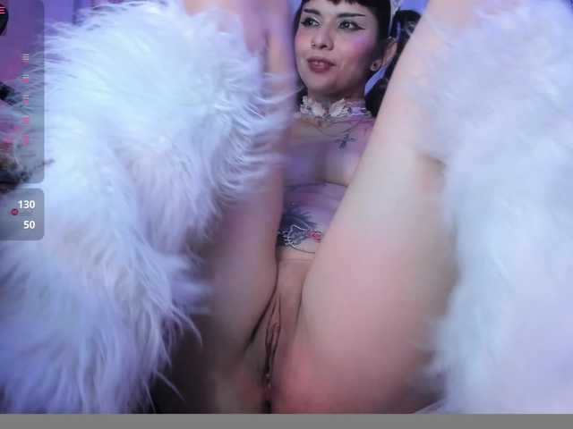 YourRosenrot live cam on BongaCams