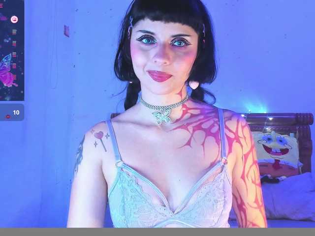 YourRosenrot live cam on BongaCams