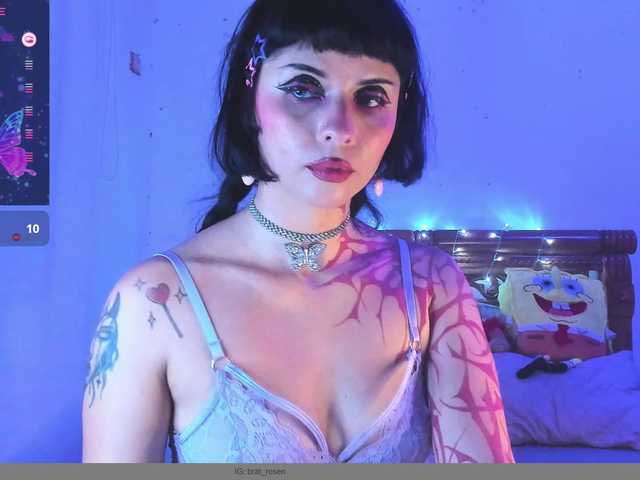 YourRosenrot live cam on BongaCams