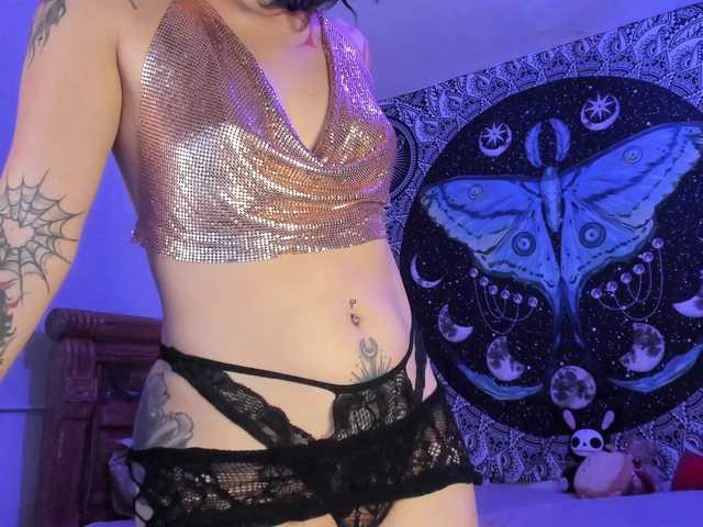YourRosenrot live cam on BongaCams