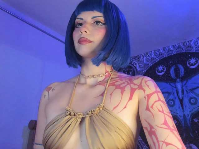 YourRosenrot live cam on BongaCams