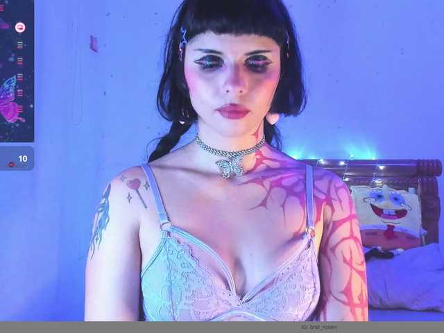 YourRosenrot live cam on BongaCams