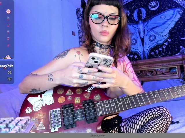 YourRosenrot's BongaCams show and profile