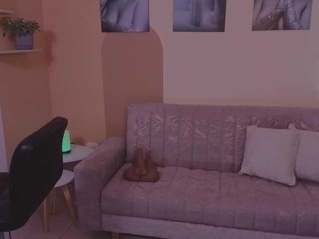 ToriCross's BongaCams show and profile