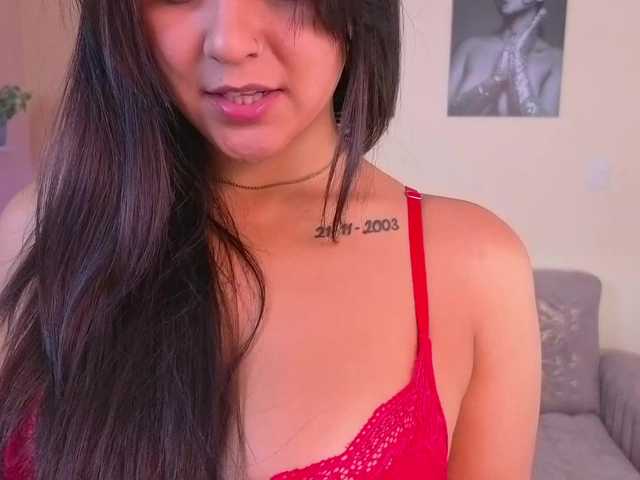 ToriCross live cam on BongaCams