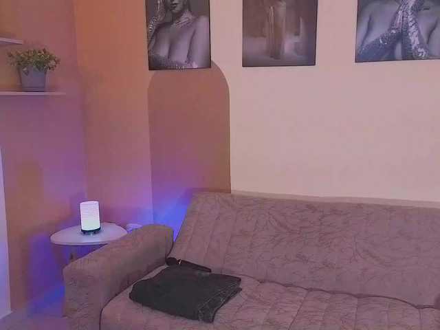 ToriCross live cam on BongaCams