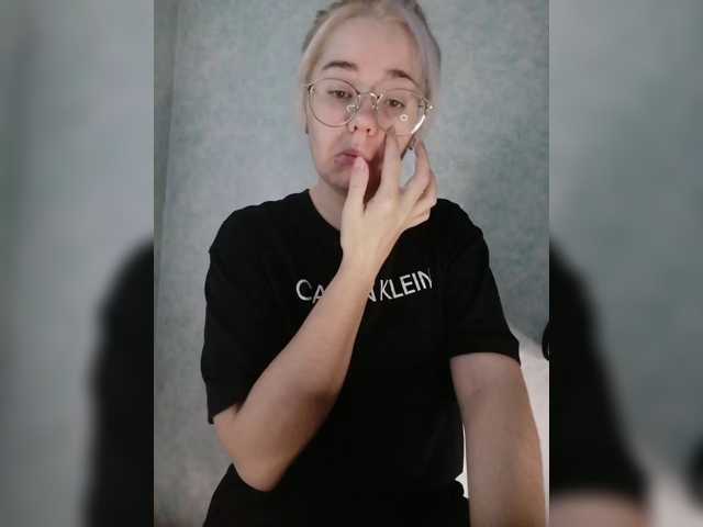 kroshka-meow, en vivo ahora en BongaCams