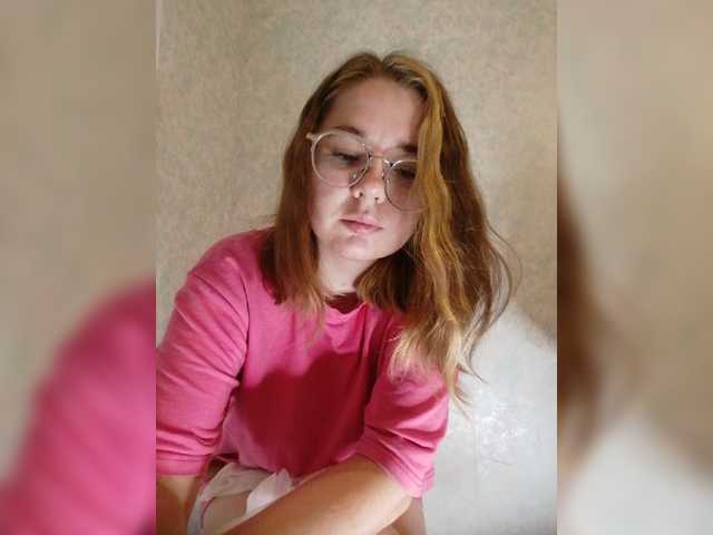 kroshka-meow live webcam show
