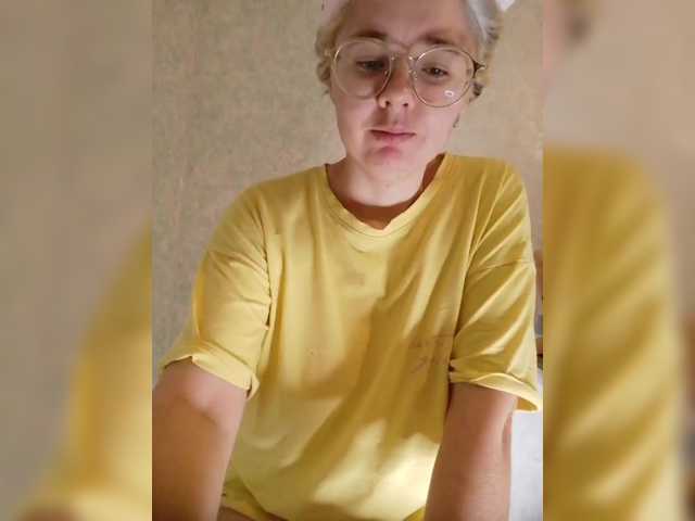 kroshka-meow live cam