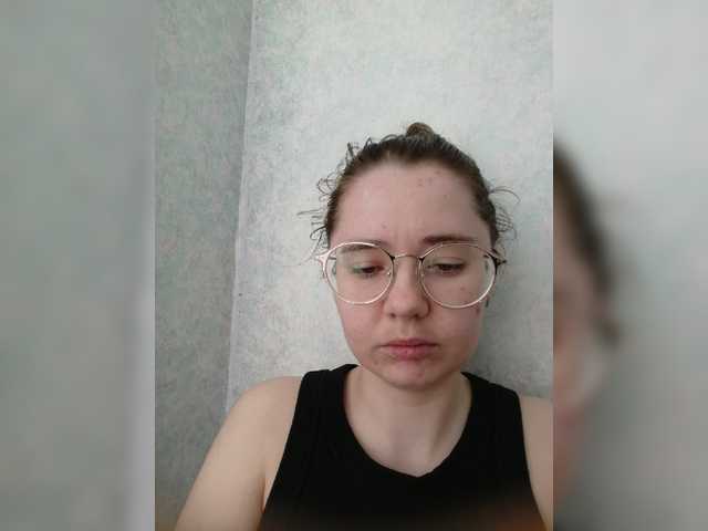 kroshka-meow live cam on BongaCams