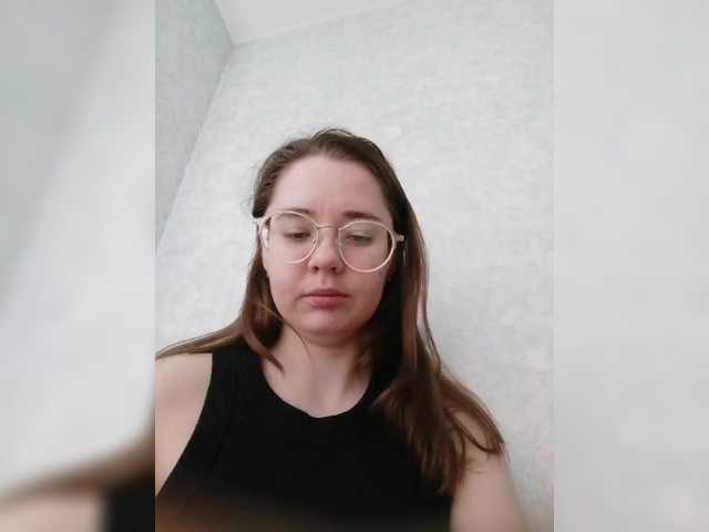 kroshka-meow live cam on BongaCams